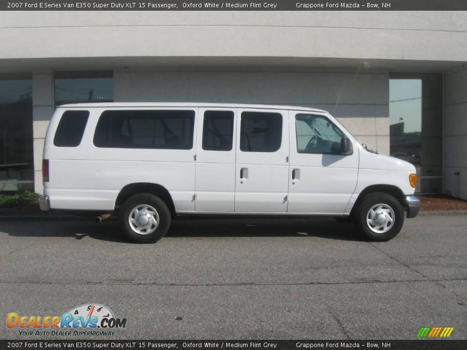 2007 Ford E Series Van E350 Super Duty XLT 15 Passenger Oxford White / Medium Flint Grey Photo #2