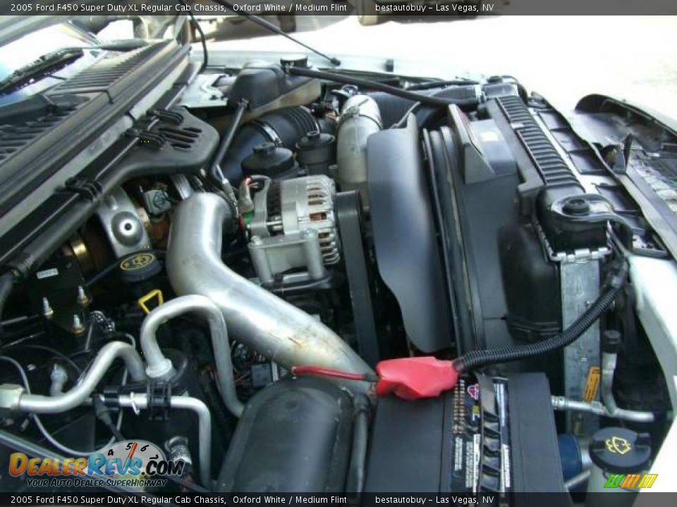 2005 Ford F450 Super Duty XL Regular Cab Chassis Oxford White / Medium Flint Photo #34