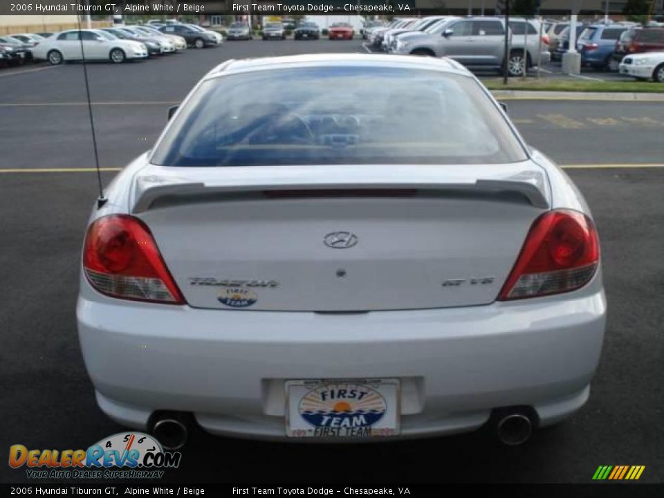 2006 Hyundai Tiburon GT Alpine White / Beige Photo #4