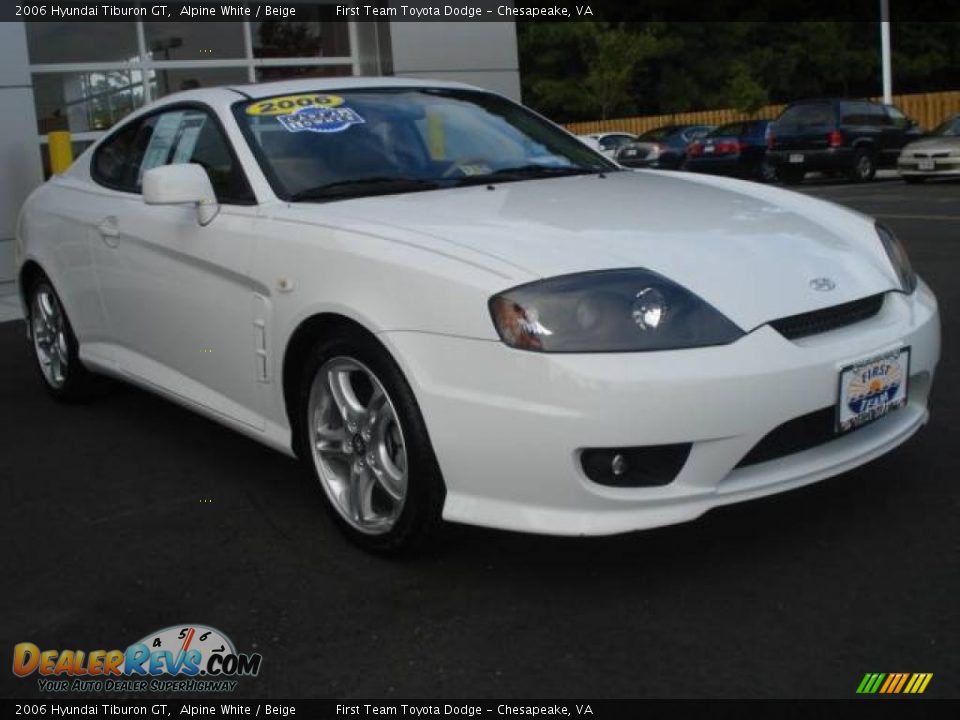 2006 Hyundai Tiburon GT Alpine White / Beige Photo #7