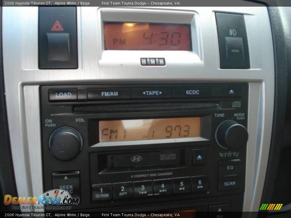 2006 Hyundai Tiburon GT Alpine White / Beige Photo #12