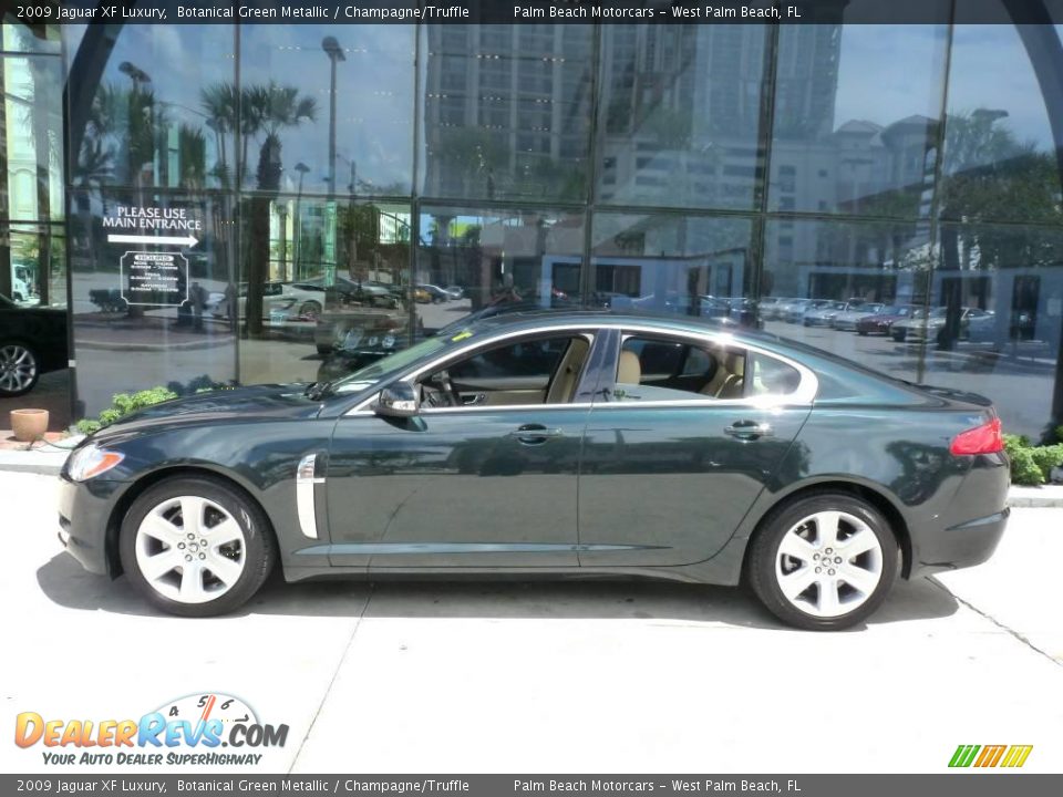 2009 Jaguar XF Luxury Botanical Green Metallic / Champagne/Truffle Photo #3