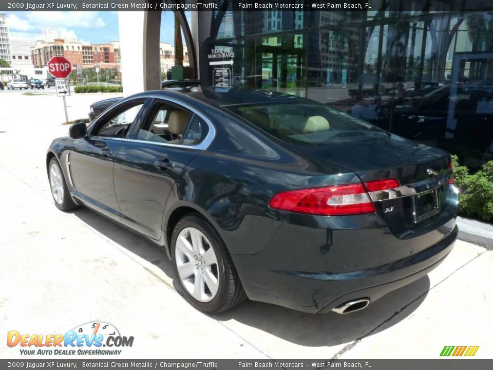 2009 Jaguar XF Luxury Botanical Green Metallic / Champagne/Truffle Photo #4