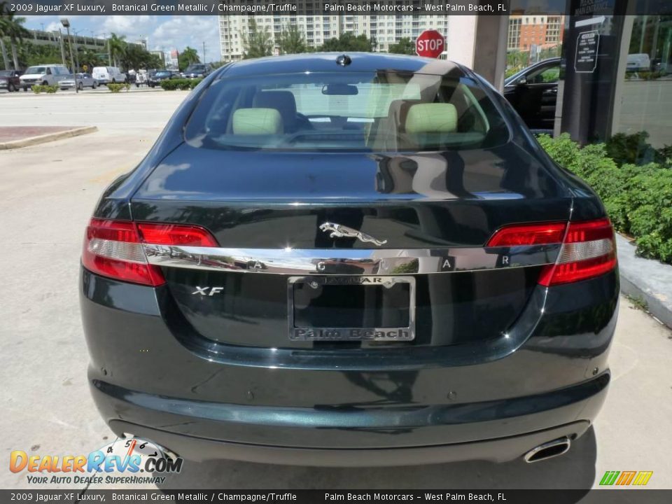 2009 Jaguar XF Luxury Botanical Green Metallic / Champagne/Truffle Photo #5