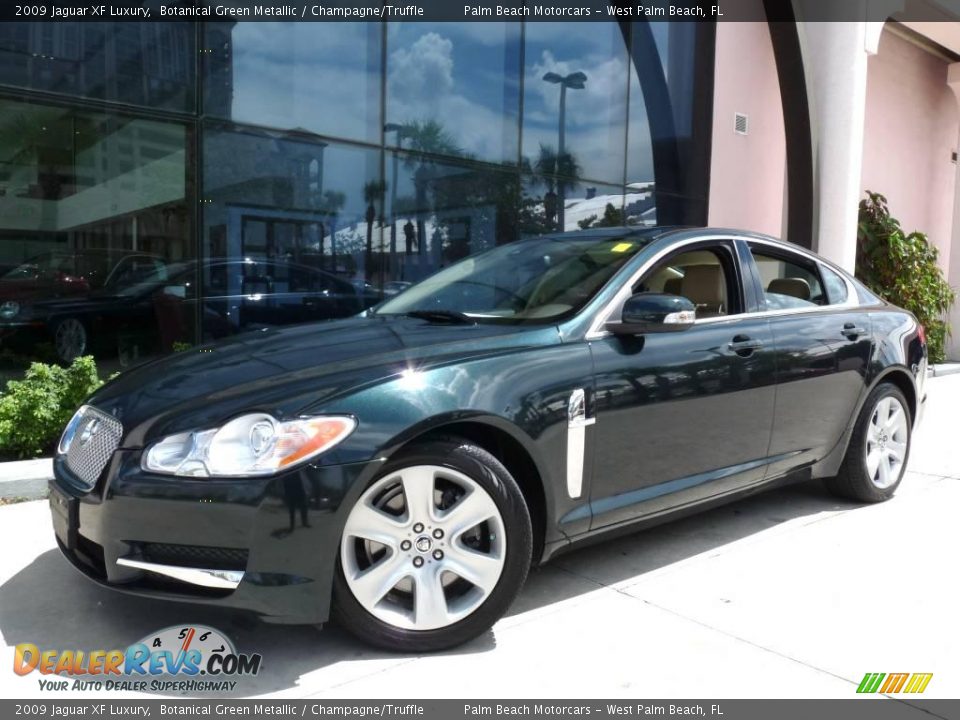 2009 Jaguar XF Luxury Botanical Green Metallic / Champagne/Truffle Photo #8