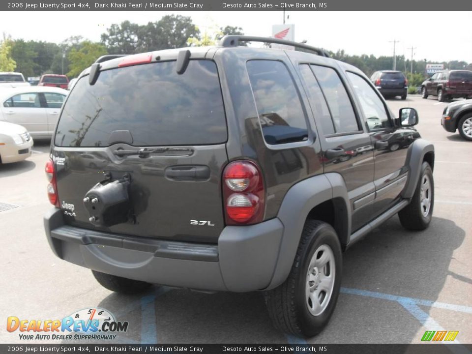 2006 Jeep Liberty Sport 4x4 Dark Khaki Pearl / Medium Slate Gray Photo #6