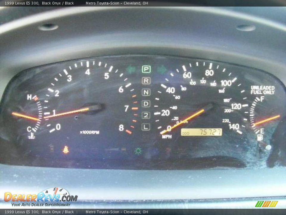 1999 Lexus ES 300 Black Onyx / Black Photo #16