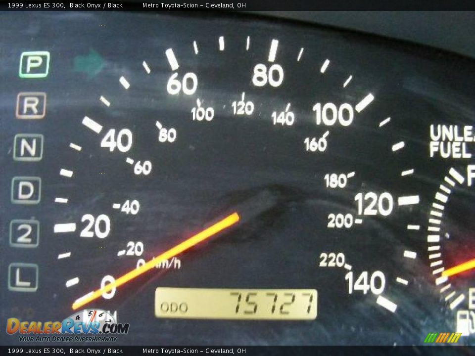 1999 Lexus ES 300 Black Onyx / Black Photo #17