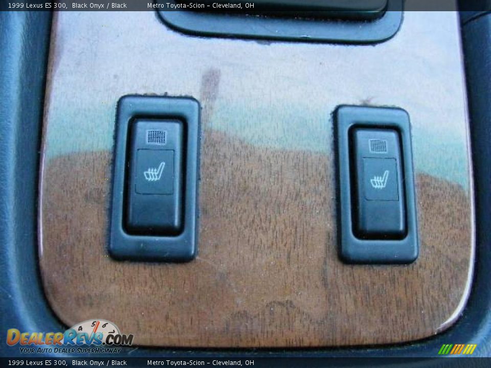 1999 Lexus ES 300 Black Onyx / Black Photo #22