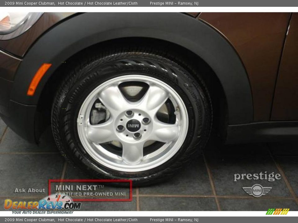 2009 Mini Cooper Clubman Hot Chocolate / Hot Chocolate Leather/Cloth Photo #3