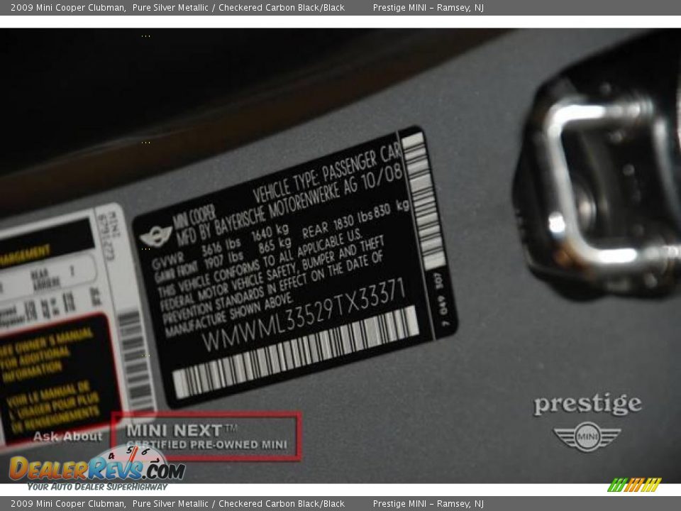 2009 Mini Cooper Clubman Pure Silver Metallic / Checkered Carbon Black/Black Photo #10