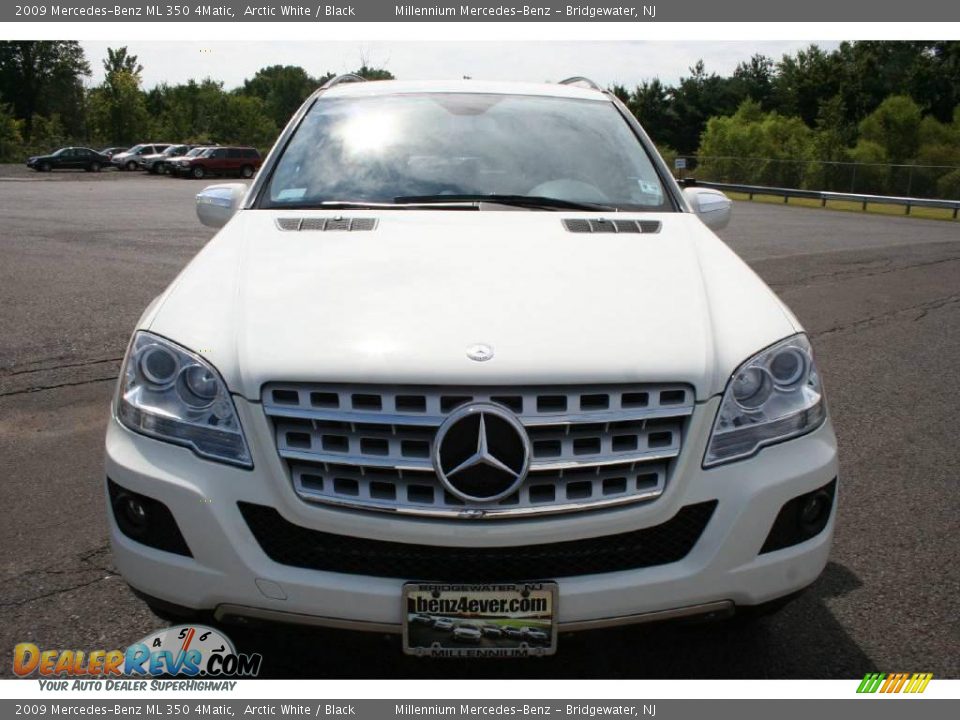 2009 Mercedes-Benz ML 350 4Matic Arctic White / Black Photo #2