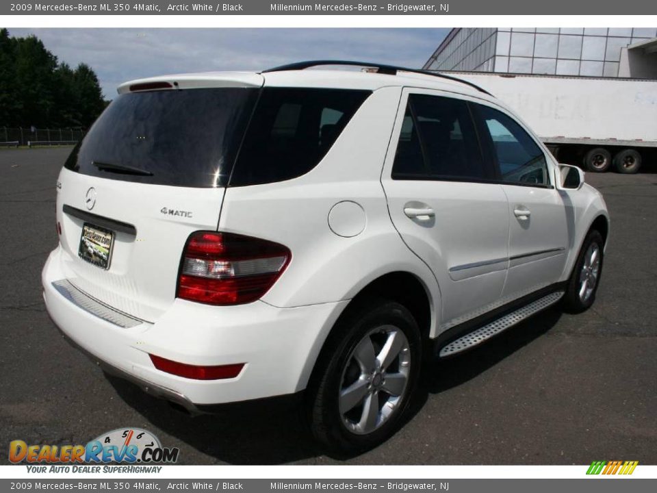 2009 Mercedes-Benz ML 350 4Matic Arctic White / Black Photo #5