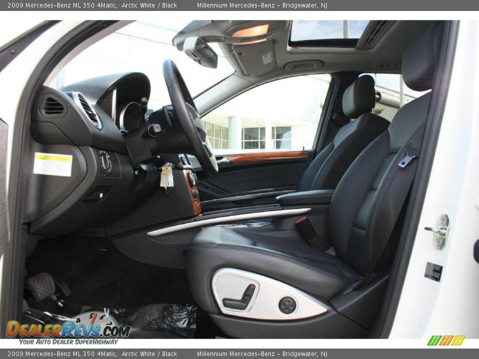 2009 Mercedes-Benz ML 350 4Matic Arctic White / Black Photo #11