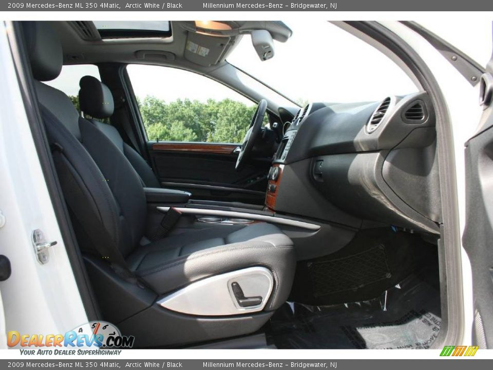 2009 Mercedes-Benz ML 350 4Matic Arctic White / Black Photo #12