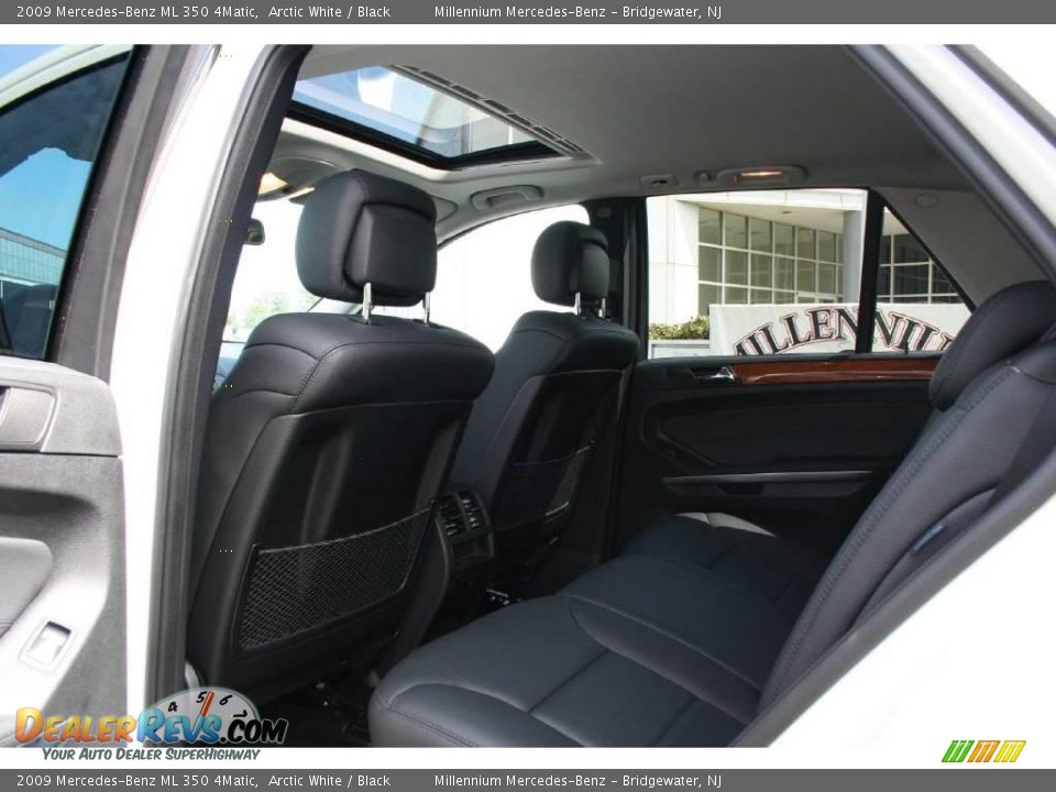 2009 Mercedes-Benz ML 350 4Matic Arctic White / Black Photo #20