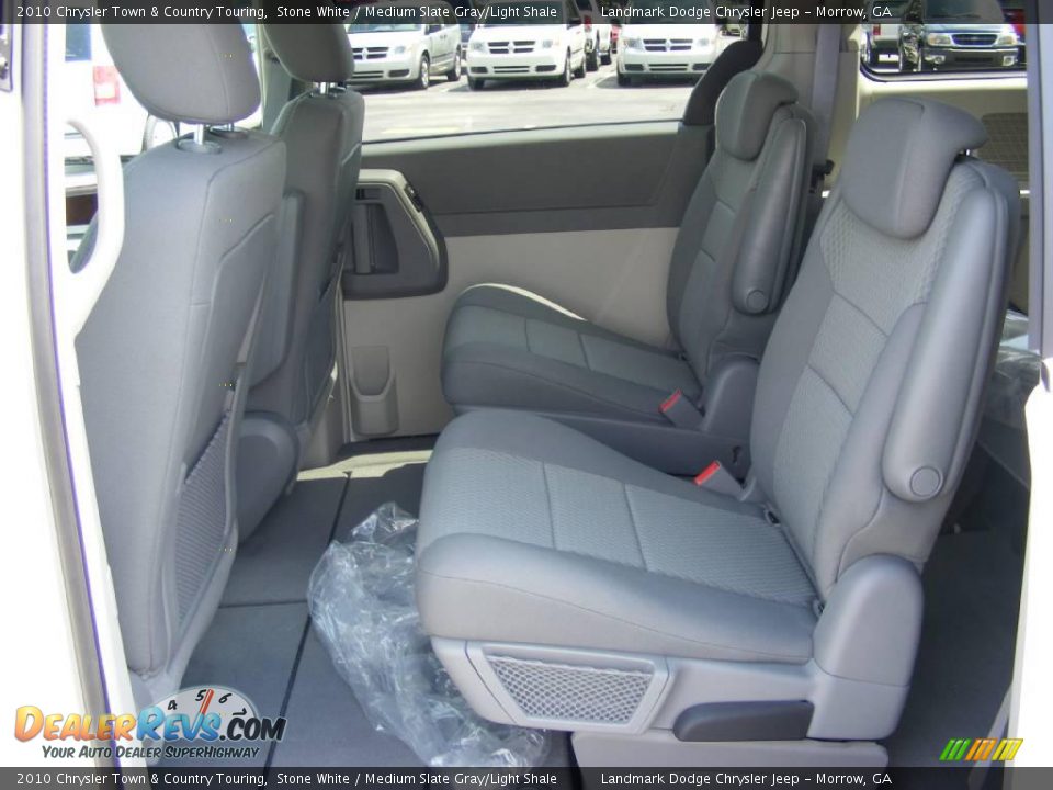 2010 Chrysler Town & Country Touring Stone White / Medium Slate Gray/Light Shale Photo #6