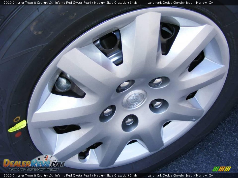 2010 Chrysler Town & Country LX Inferno Red Crystal Pearl / Medium Slate Gray/Light Shale Photo #14