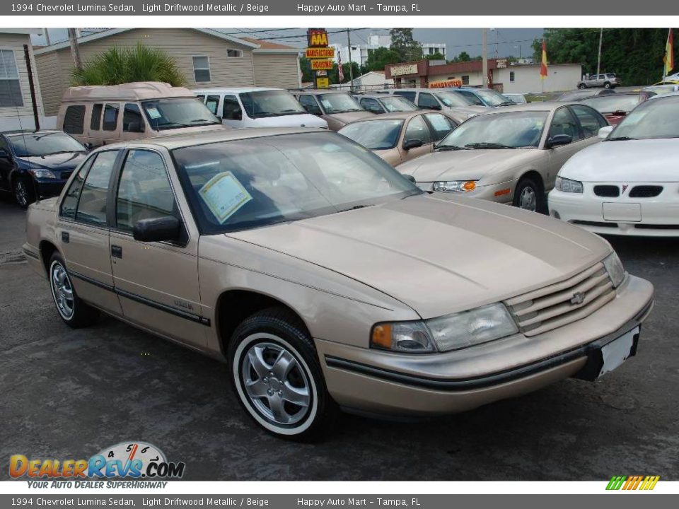 1994 Chevrolet Lumina Sedan Light Driftwood Metallic / Beige Photo #1