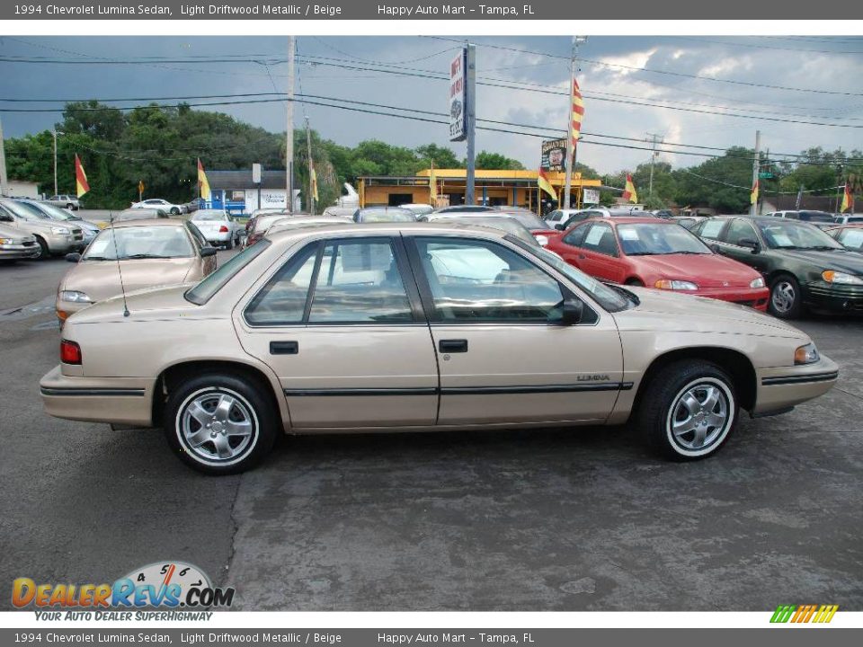 1994 Chevrolet Lumina Sedan Light Driftwood Metallic / Beige Photo #5