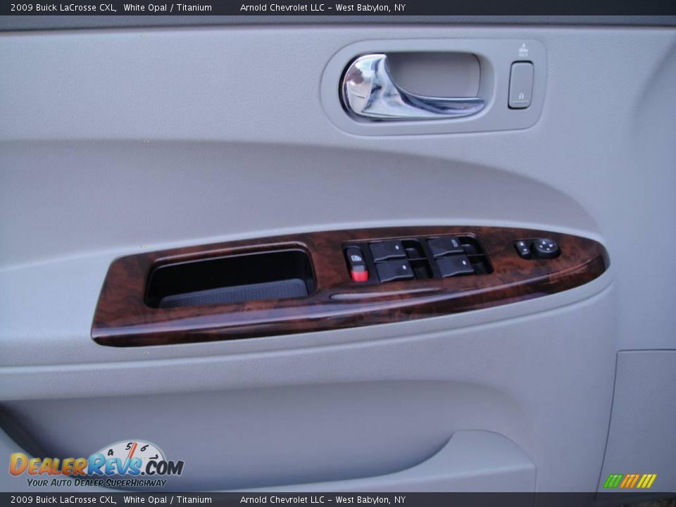 2009 Buick LaCrosse CXL White Opal / Titanium Photo #8