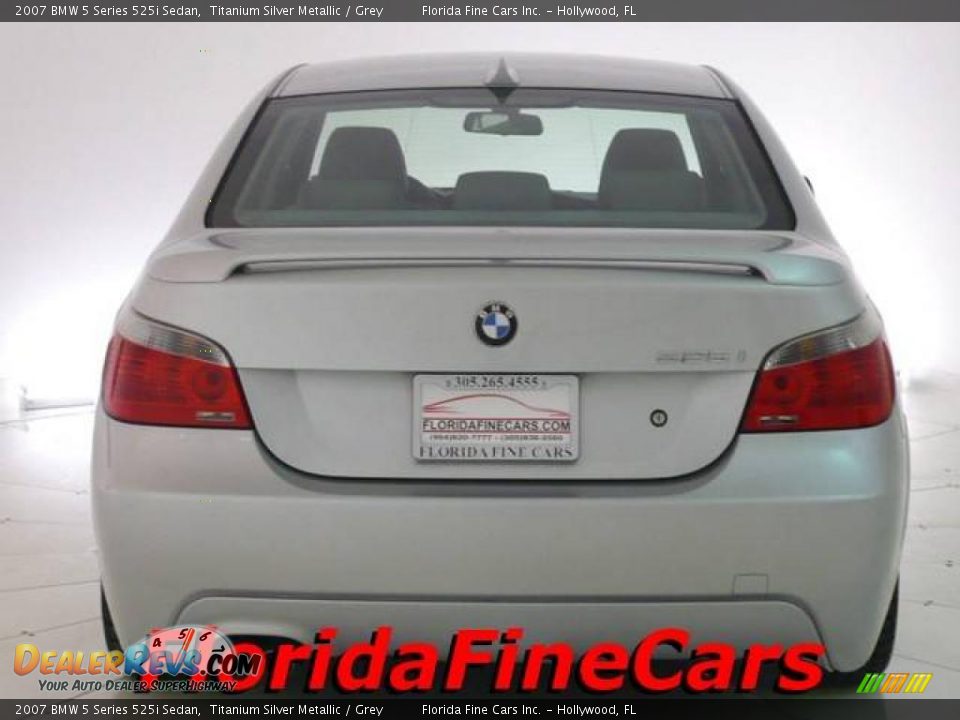 2007 BMW 5 Series 525i Sedan Titanium Silver Metallic / Grey Photo #6
