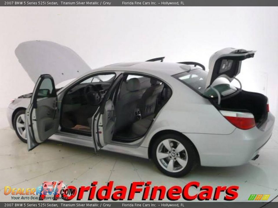 2007 BMW 5 Series 525i Sedan Titanium Silver Metallic / Grey Photo #7