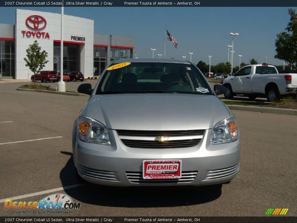 2007 Chevrolet Cobalt LS Sedan Ultra Silver Metallic / Gray Photo #8