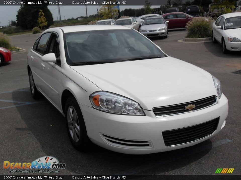 2007 Chevrolet Impala LS White / Gray Photo #4