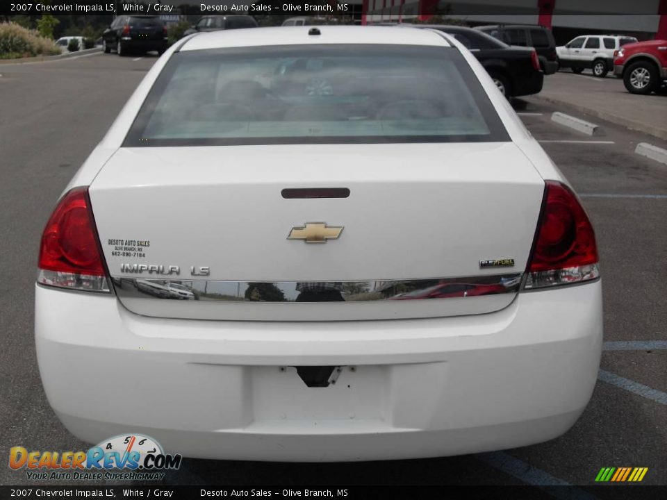 2007 Chevrolet Impala LS White / Gray Photo #7