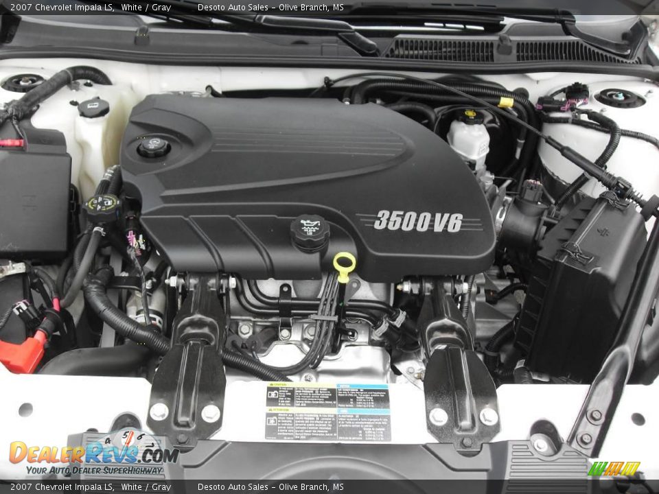 2007 Chevrolet Impala LS White / Gray Photo #19