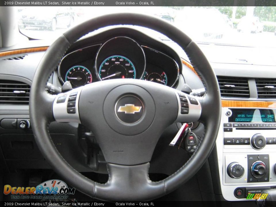 2009 Chevrolet Malibu LT Sedan Silver Ice Metallic / Ebony Photo #22