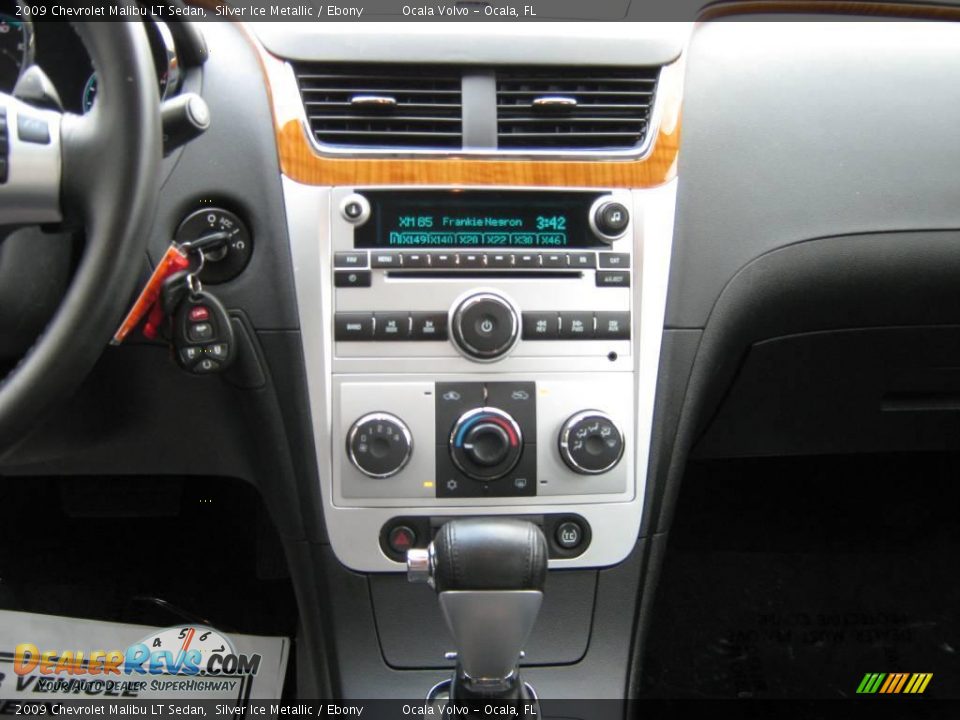 2009 Chevrolet Malibu LT Sedan Silver Ice Metallic / Ebony Photo #23