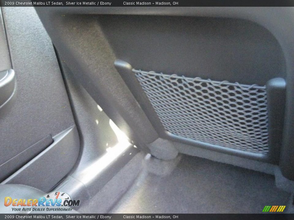 2009 Chevrolet Malibu LT Sedan Silver Ice Metallic / Ebony Photo #18