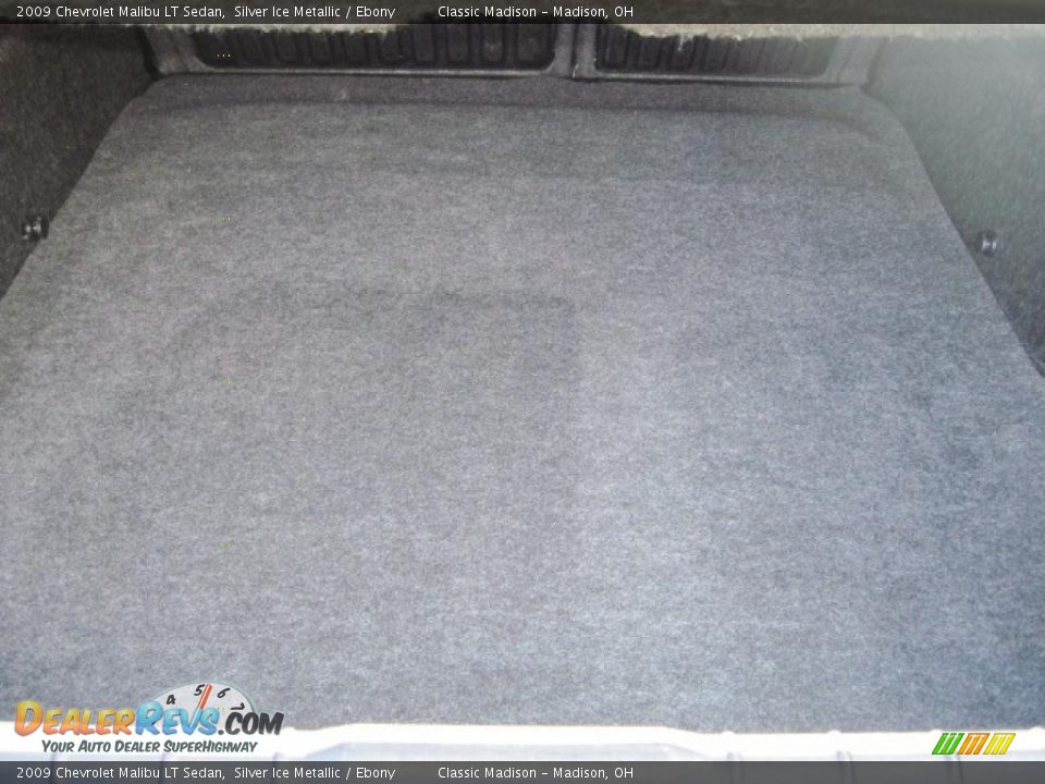 2009 Chevrolet Malibu LT Sedan Silver Ice Metallic / Ebony Photo #30