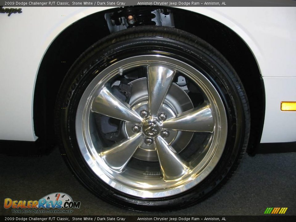 2009 Dodge Challenger R/T Classic Stone White / Dark Slate Gray Photo #8