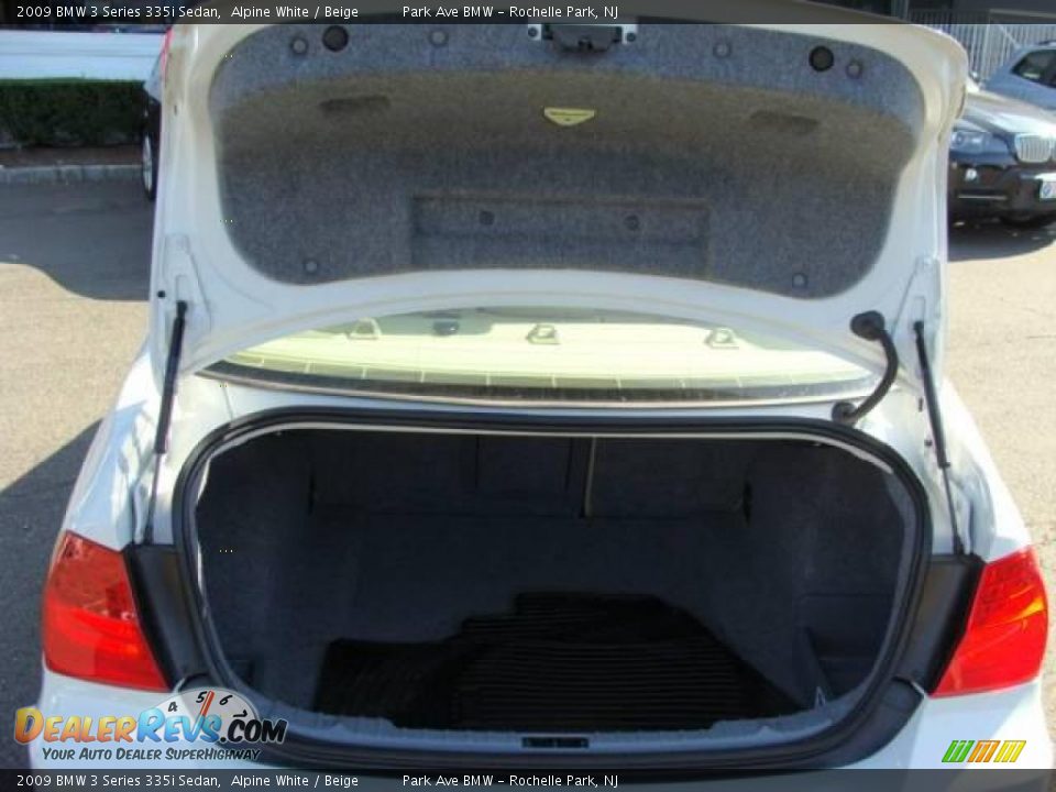 2009 BMW 3 Series 335i Sedan Alpine White / Beige Photo #18