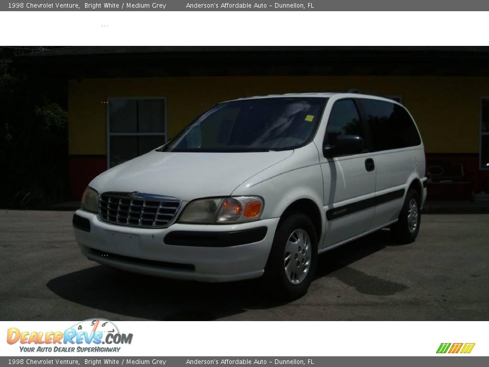 1998 Chevrolet Venture Bright White / Medium Grey Photo #1