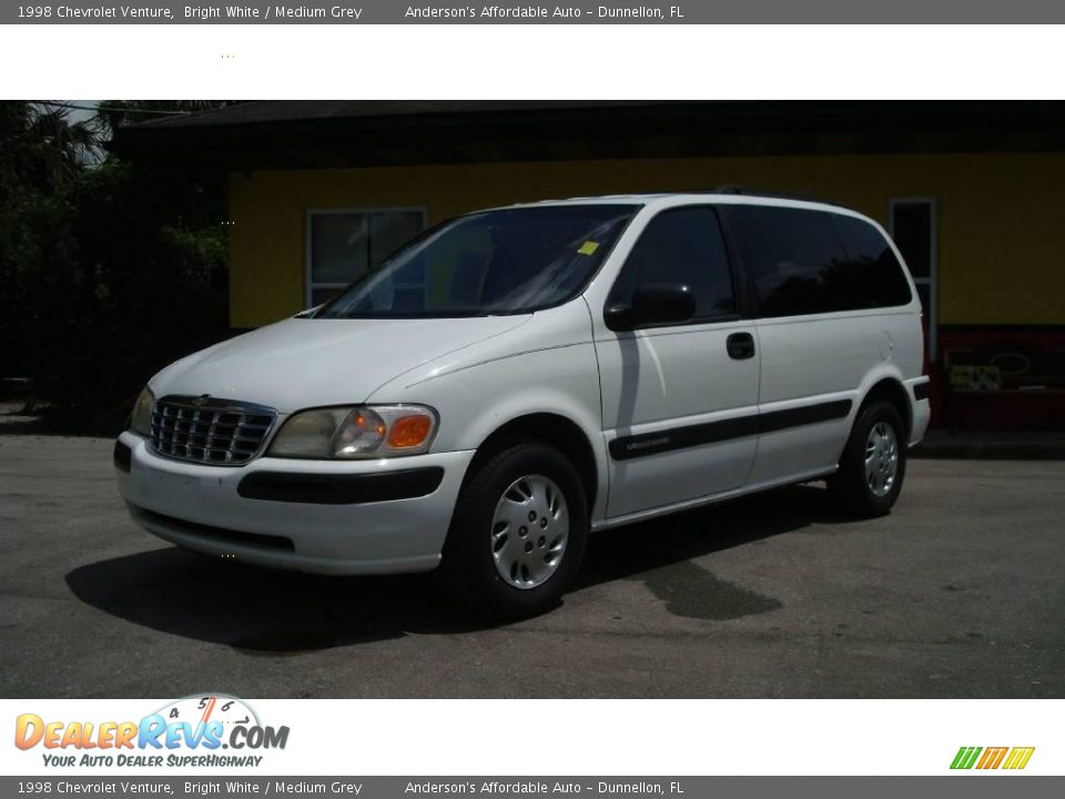1998 Chevrolet Venture Bright White / Medium Grey Photo #2
