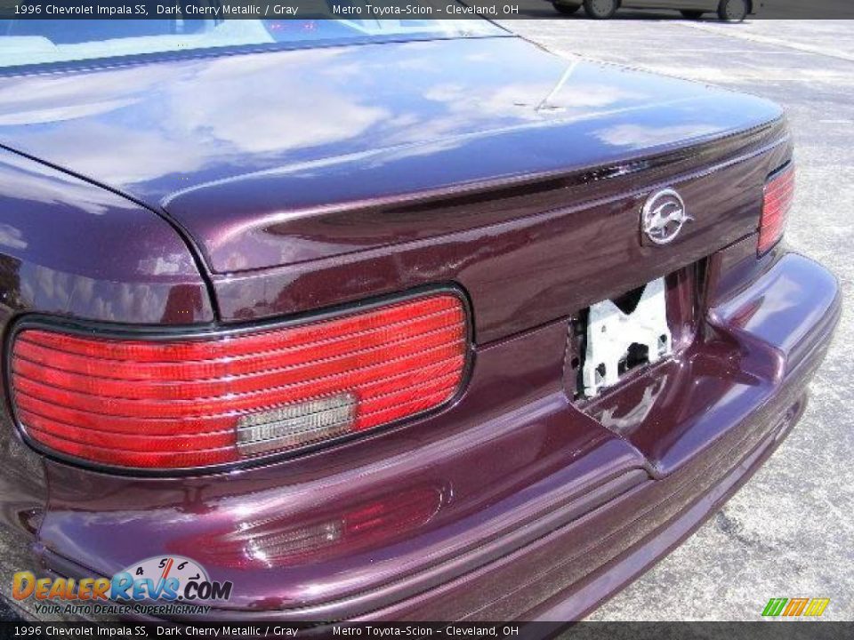 1996 Chevrolet Impala SS Dark Cherry Metallic / Gray Photo #24