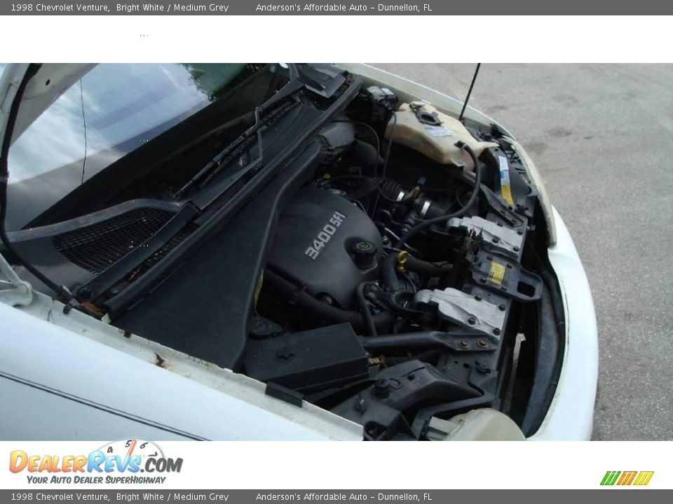 1998 Chevrolet Venture Bright White / Medium Grey Photo #21