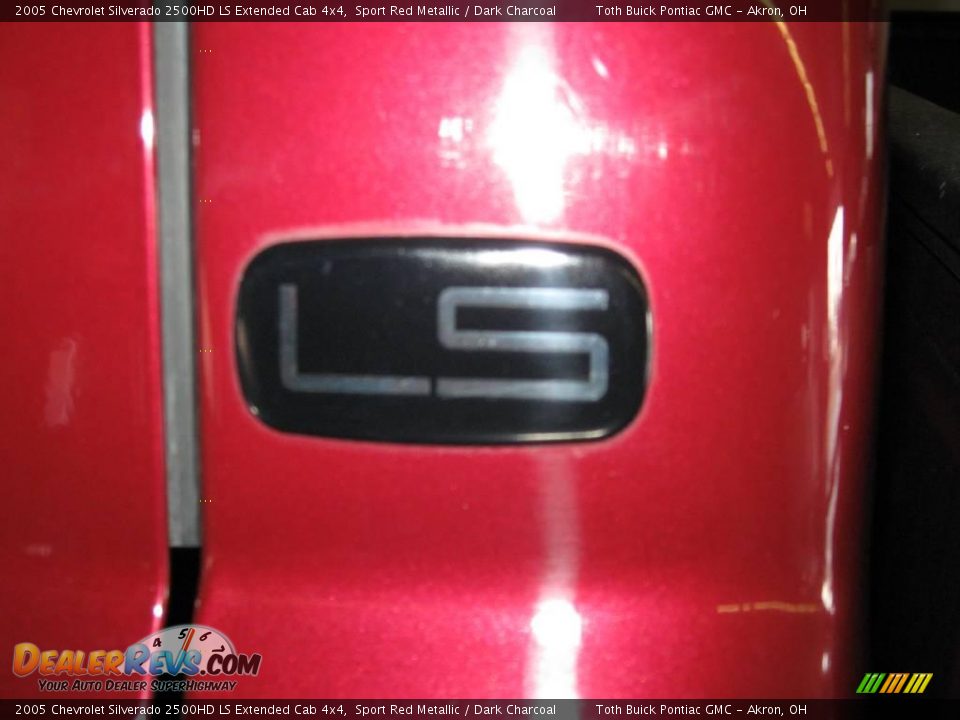 2005 Chevrolet Silverado 2500HD LS Extended Cab 4x4 Sport Red Metallic / Dark Charcoal Photo #15