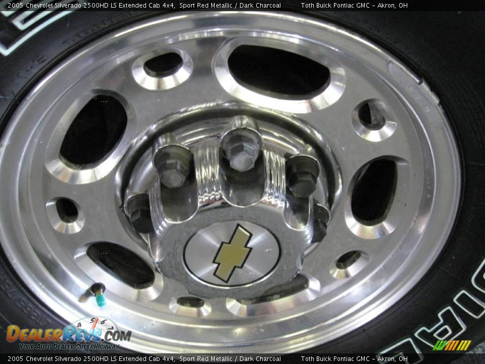 2005 Chevrolet Silverado 2500HD LS Extended Cab 4x4 Sport Red Metallic / Dark Charcoal Photo #17