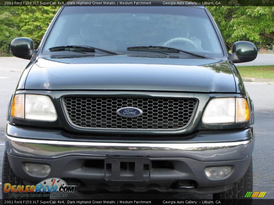 2001 Ford F150 XLT SuperCab 4x4 Dark Highland Green Metallic / Medium Parchment Photo #11