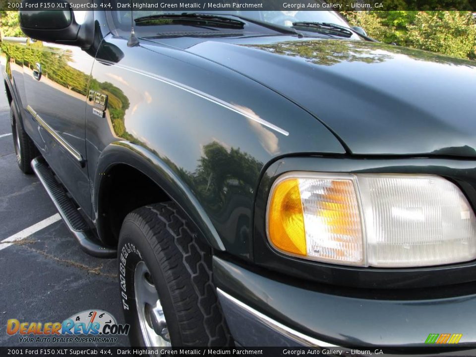 2001 Ford F150 XLT SuperCab 4x4 Dark Highland Green Metallic / Medium Parchment Photo #15