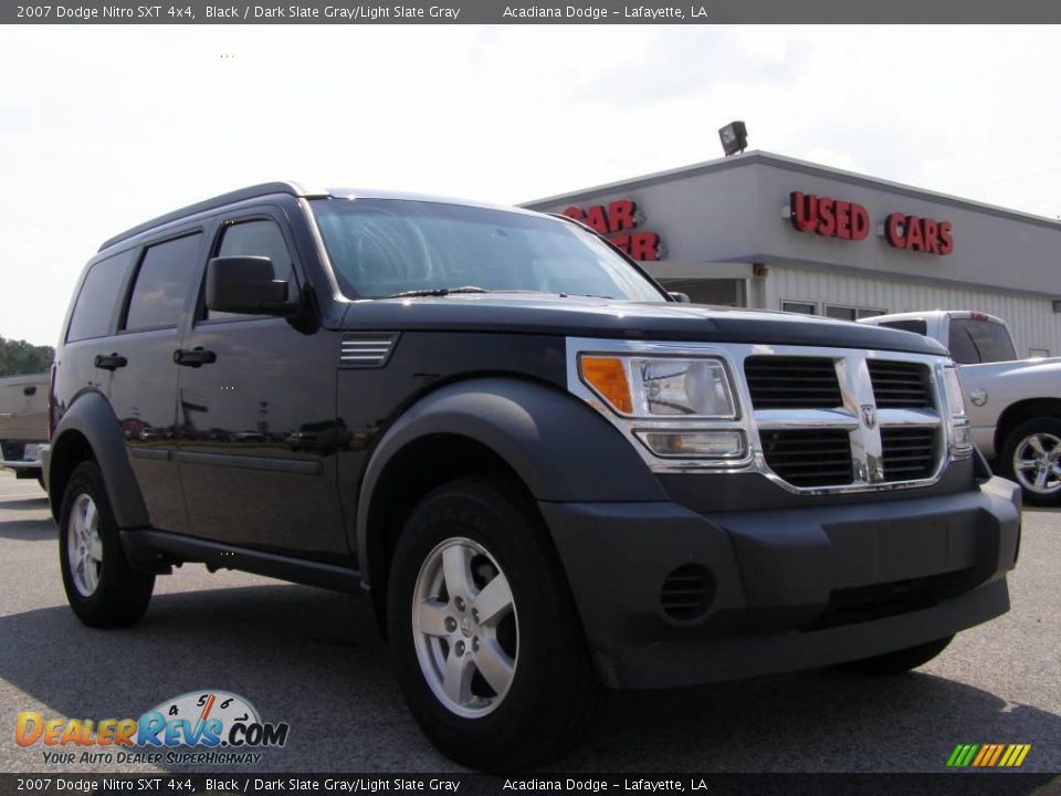2007 Dodge Nitro SXT 4x4 Black / Dark Slate Gray/Light Slate Gray Photo #1