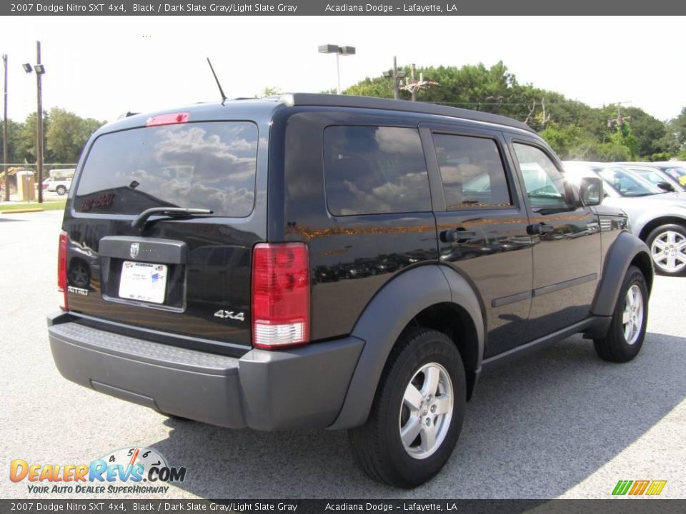 2007 Dodge Nitro SXT 4x4 Black / Dark Slate Gray/Light Slate Gray Photo #3
