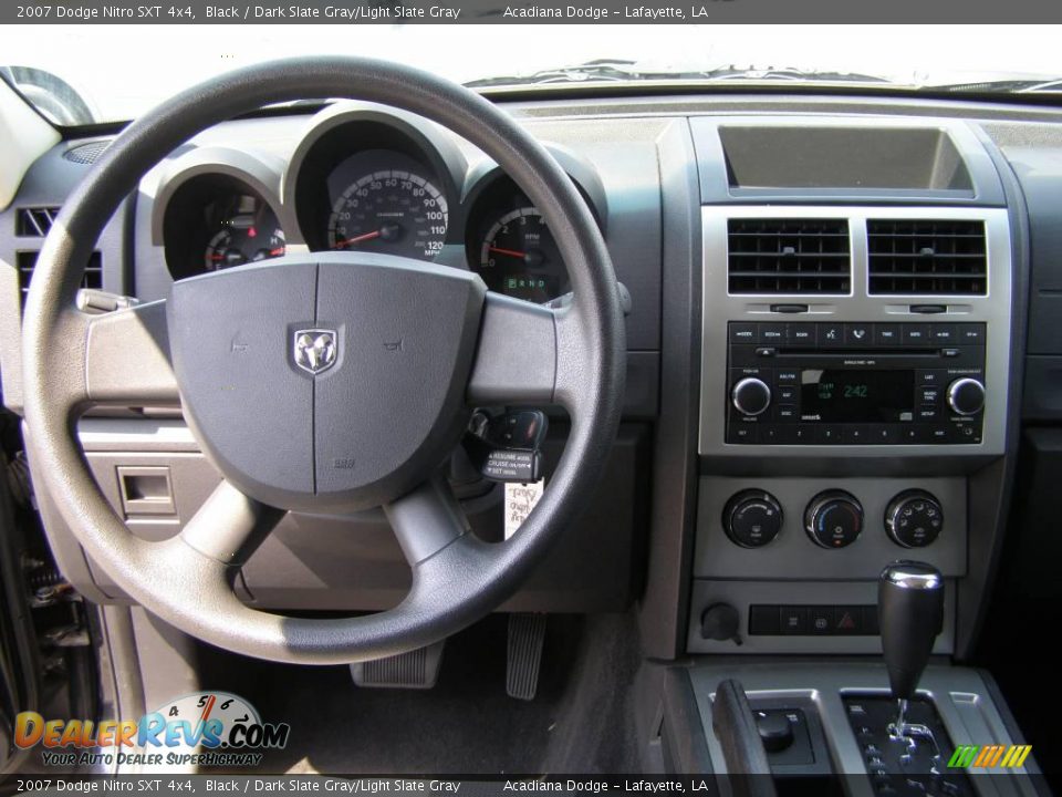 2007 Dodge Nitro SXT 4x4 Black / Dark Slate Gray/Light Slate Gray Photo #11