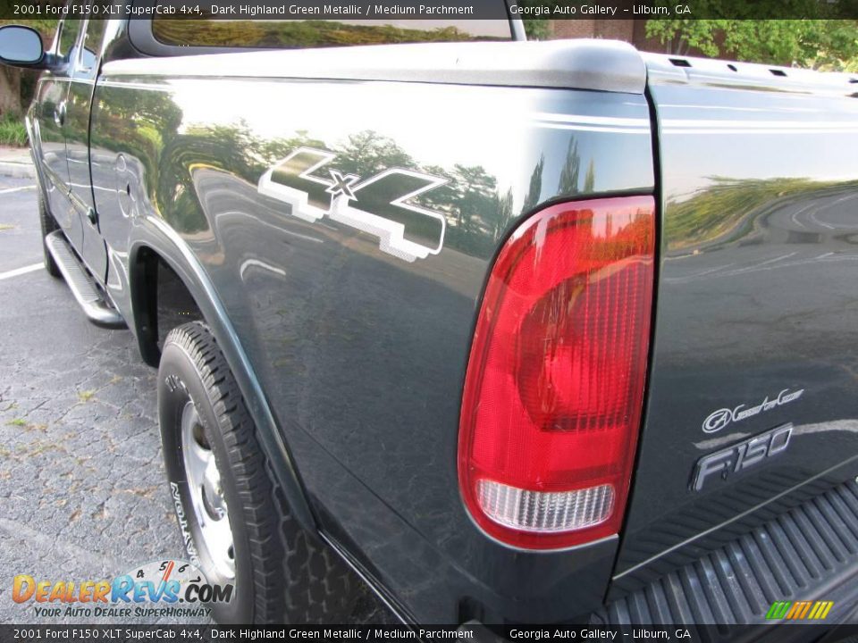 2001 Ford F150 XLT SuperCab 4x4 Dark Highland Green Metallic / Medium Parchment Photo #19