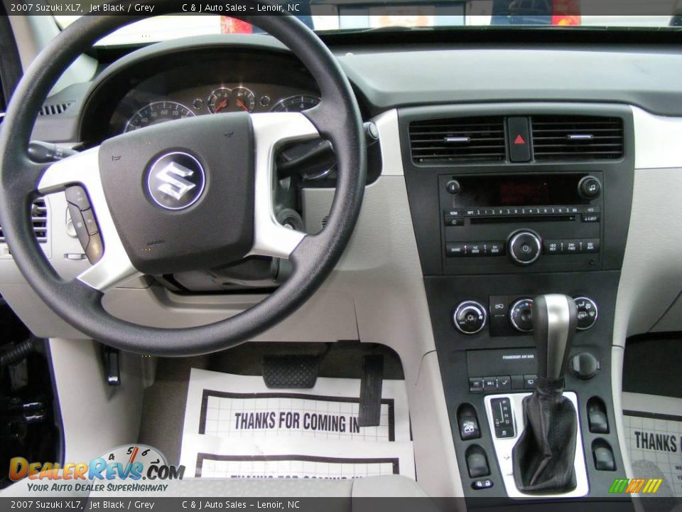 2007 Suzuki XL7 Jet Black / Grey Photo #7